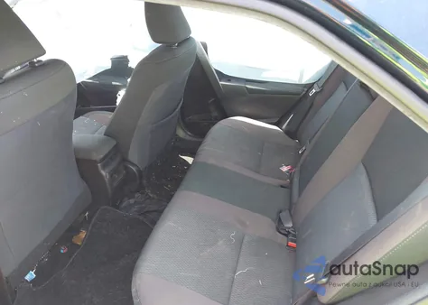 2018 Toyota Corolla Le z USA, uszkodzony, nr VIN 5YFBURHE5JP836783